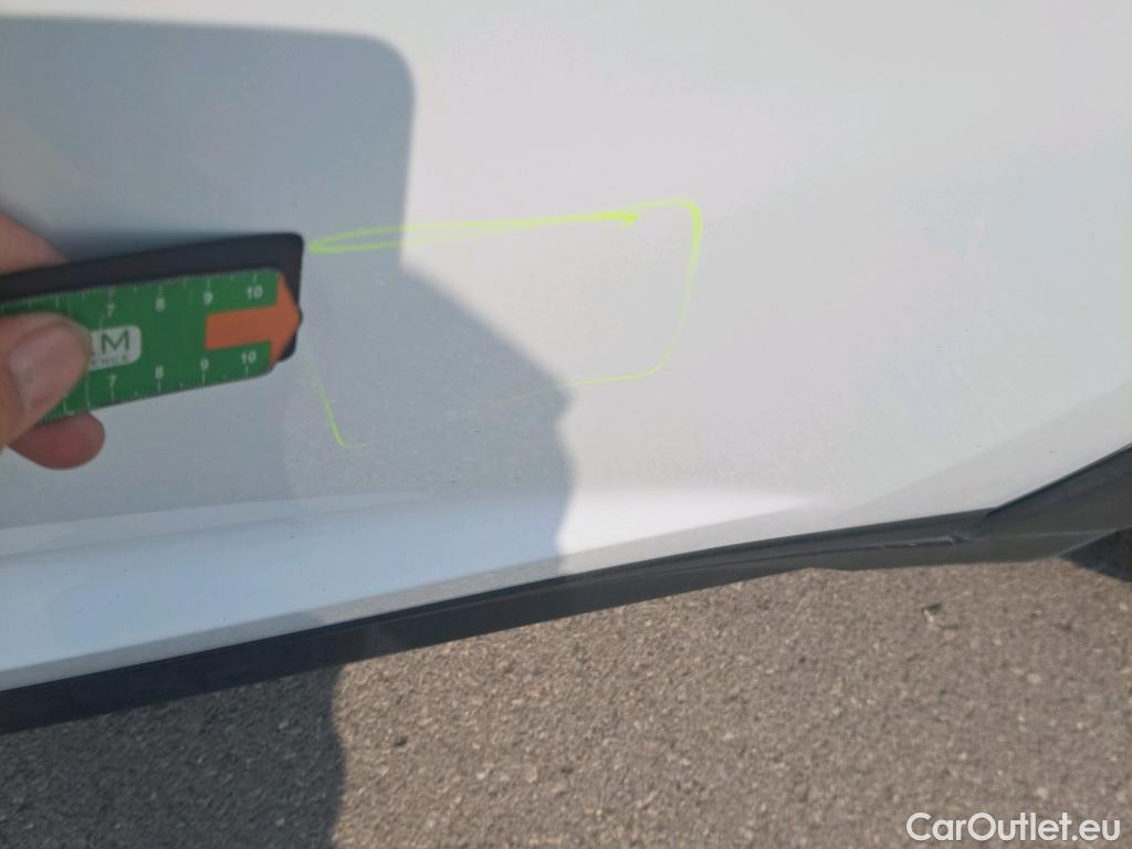  Hyundai  Tucson HYUNDAI  / 2018 / 5P / todoterreno 1.6 CRDI 85kW (116CV) 48V SLE 4X2(SP)(SL) #11