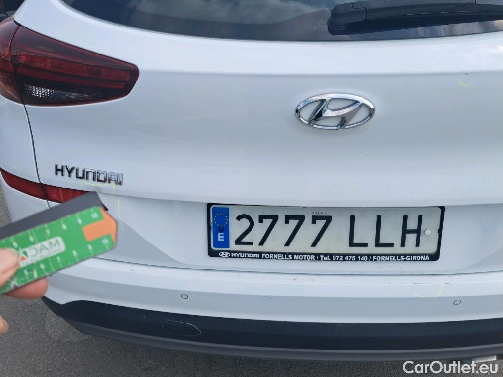  Hyundai  Tucson HYUNDAI  / 2018 / 5P / todoterreno 1.6 CRDI 85kW (116CV) 48V SLE 4X2(SP)(SL) #5