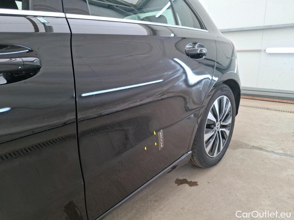  Mercedes  A-Klasse MERCEDES-BENZ Classe A Compact / 2018 / 5P / Berline A 180 Business Line 7G-DCT #56