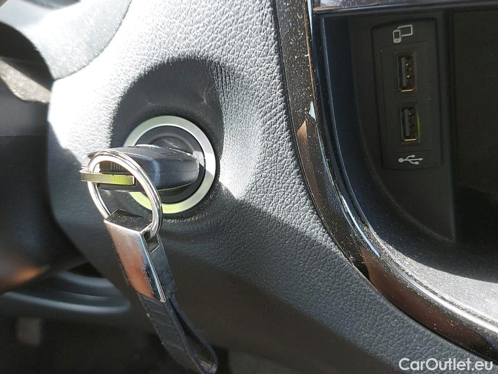  Mercedes  Vito  Tourer 114/116/119 CDI Select Compacta (447.701) 2.0 135CV AT9 8 Plazas E6dT #1
