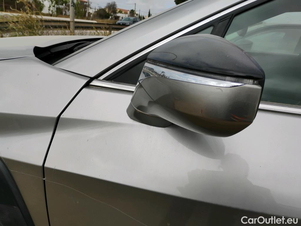  Lexus  UX LEXUS  / 2018 / 5P / todoterreno 2.0 250h Business Navigation (CX) #52