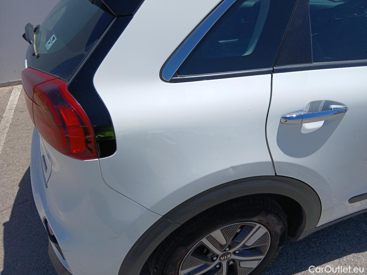  KIA  Niro KIA  / 2019 / 5P / crossover 1.6 GDi HEV 104kW (141CV) Drive #25