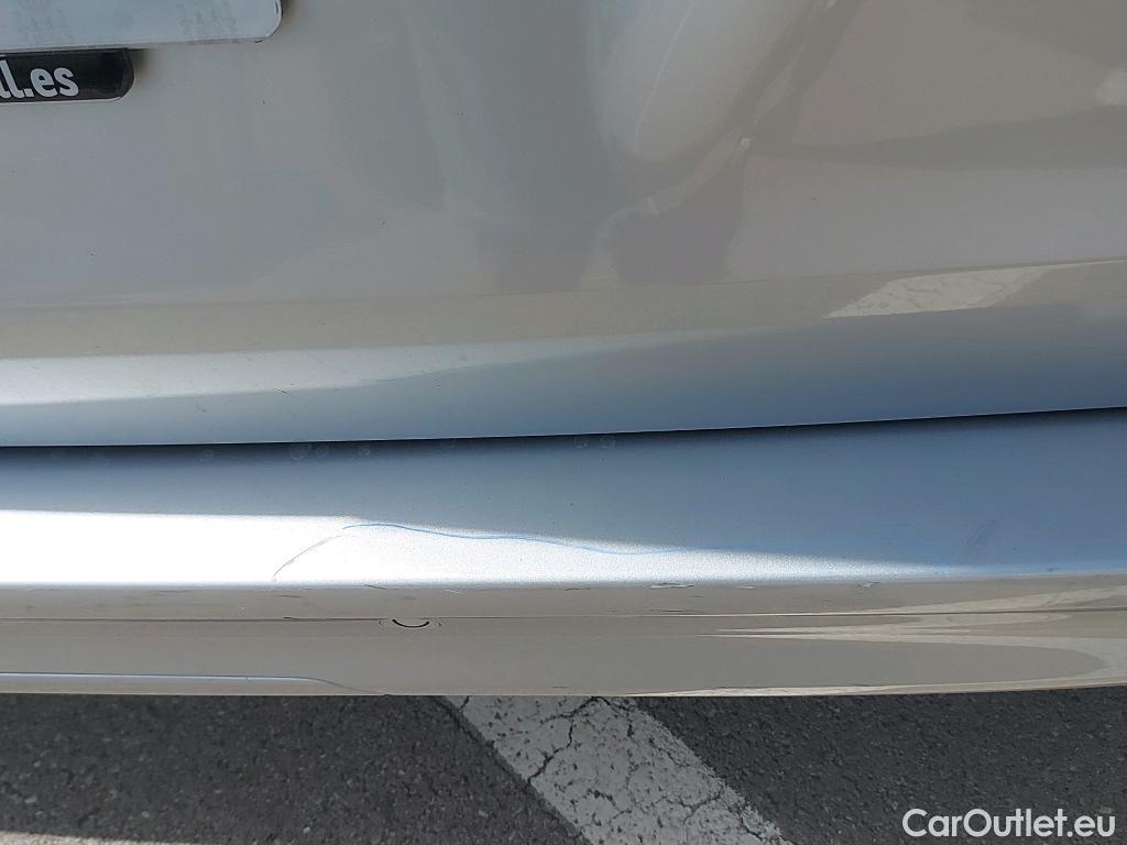  Mercedes  Vito  Tourer 114/116/119 CDI Select Compacta (447.701) 2.0 135CV AT9 8 Plazas E6dT #13