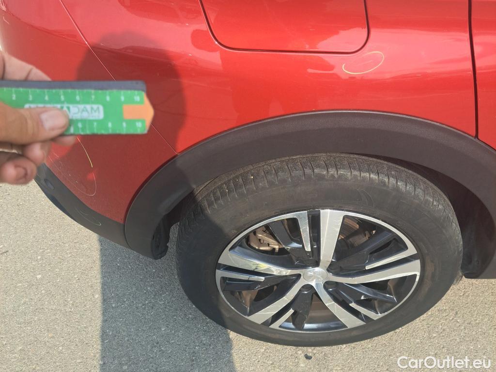  Peugeot  3008  Allure 1.5 HDi 130CV E6dT #4