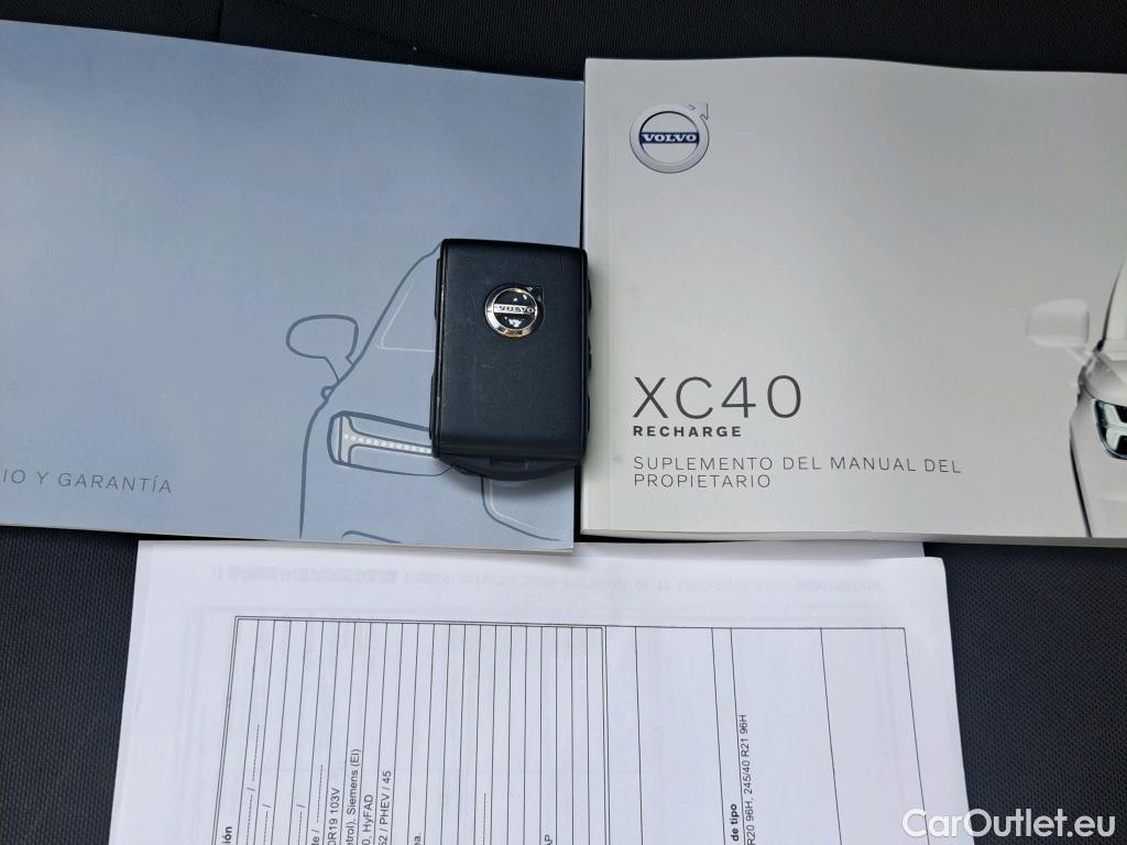 Volvo  XC 40 VOLVO XC40 / 2017 / 5P / todoterreno 1.5 T4 Twin Recharge Inscription Ex Auto #2