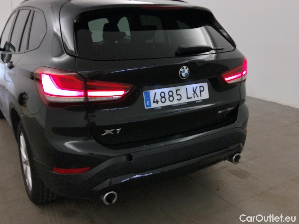  Bmw  X1 BMW  / 2019 / 5P / todoterreno sDrive18dA Corporate #30