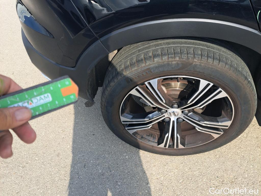  Volvo  XC 40 VOLVO XC40 / 2017 / 5P / todoterreno 1.5 T4 Twin Recharge Inscription Ex Auto #5