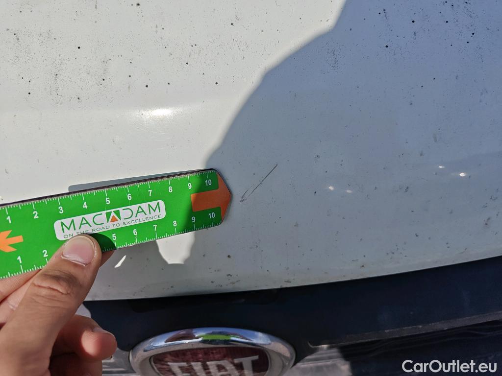  Fiat  Doblo FIAT Doblò Cargo/2015/3P/furgón derivado de turismo Cargo Base Plus 1.3 Mjet 70kW (95CV) #54