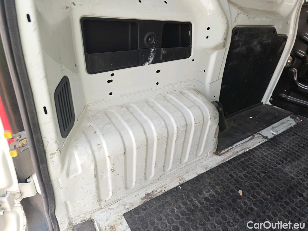  Fiat  Fiorino III  Cargo 1.3 Multijet 95CV E6 #13