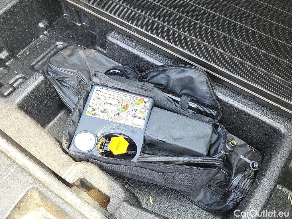  Hyundai  Tucson HYUNDAI  / 2020 / 5P / todoterreno 1.6 CRDI 100kW (136CV) 48V Maxx Sky DCT #9
