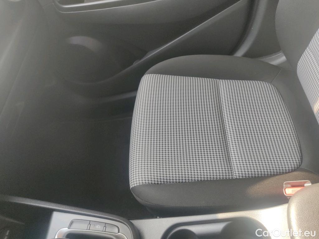  Land Rover  Discovery HYUNDAI Kona / 2020 / 5P / todoterreno 1.0 TGDI Klass 4X2 #48