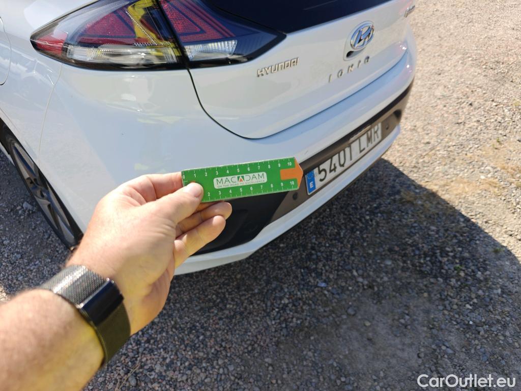  Hyundai   Ioniq HYUNDAI / 2019 / 5P / berlina con portón 1.6 GDI HEV Tecno DCT #15