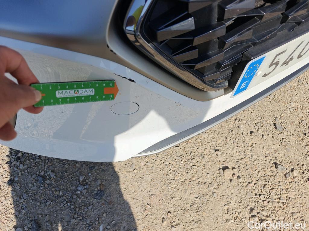  Hyundai   Ioniq HYUNDAI / 2019 / 5P / berlina con portón 1.6 GDI HEV Tecno DCT #12