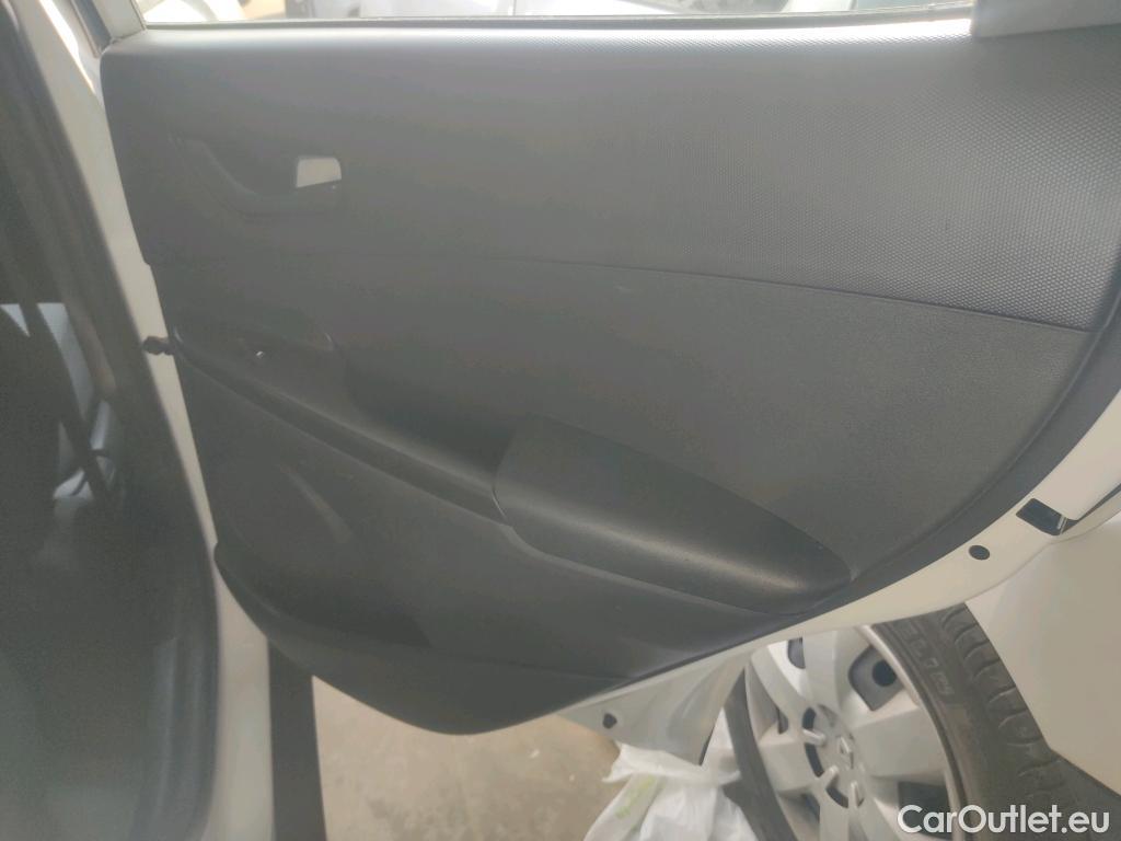 Land Rover  Discovery HYUNDAI Kona / 2020 / 5P / todoterreno 1.0 TGDI Klass 4X2 #18