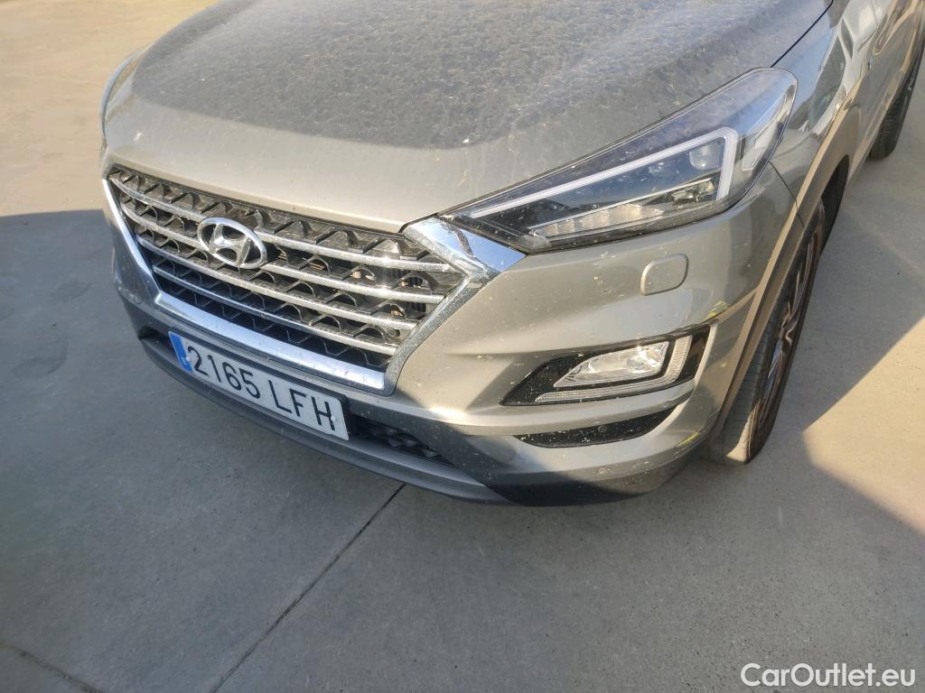  Hyundai  Tucson HYUNDAI  / 2018 / 5P / todoterreno 1.6 CRDI 85kW (116CV) 48V Tecno 4X2 #12