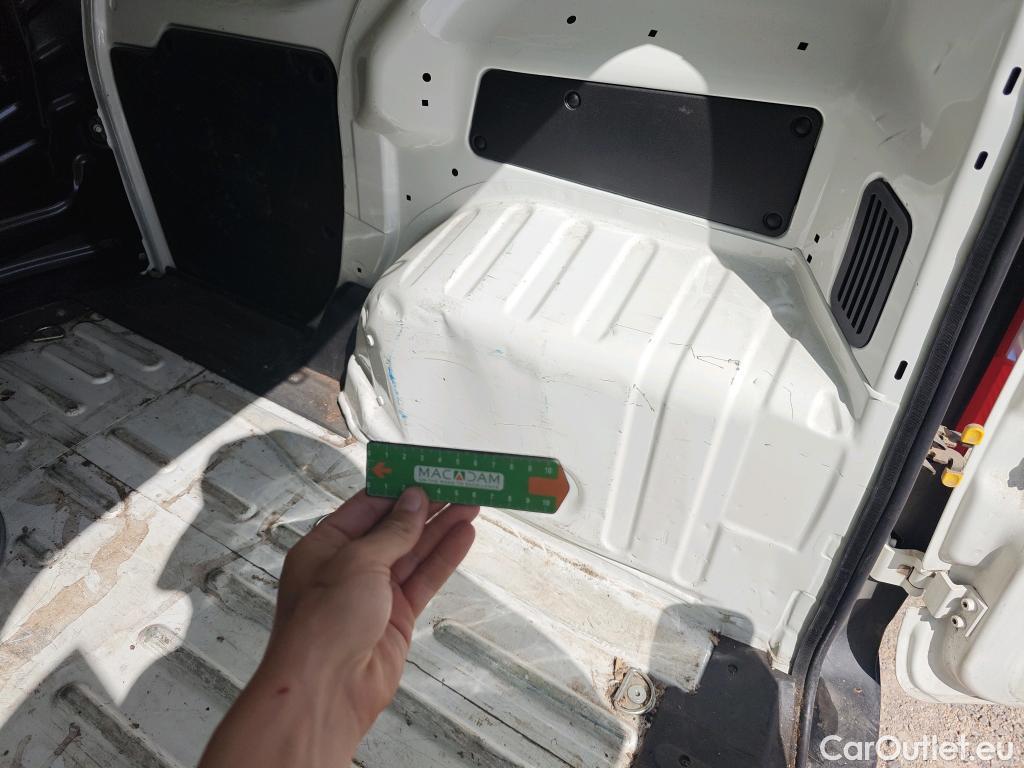  Fiat  Fiorino III  Cargo 1.3 Multijet 95CV E6 #14