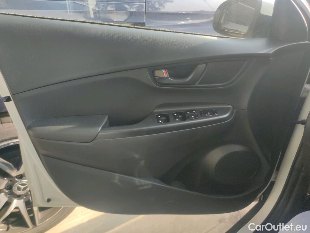  Land Rover  Discovery HYUNDAI Kona / 2020 / 5P / todoterreno 1.0 TGDI Klass 4X2 #45
