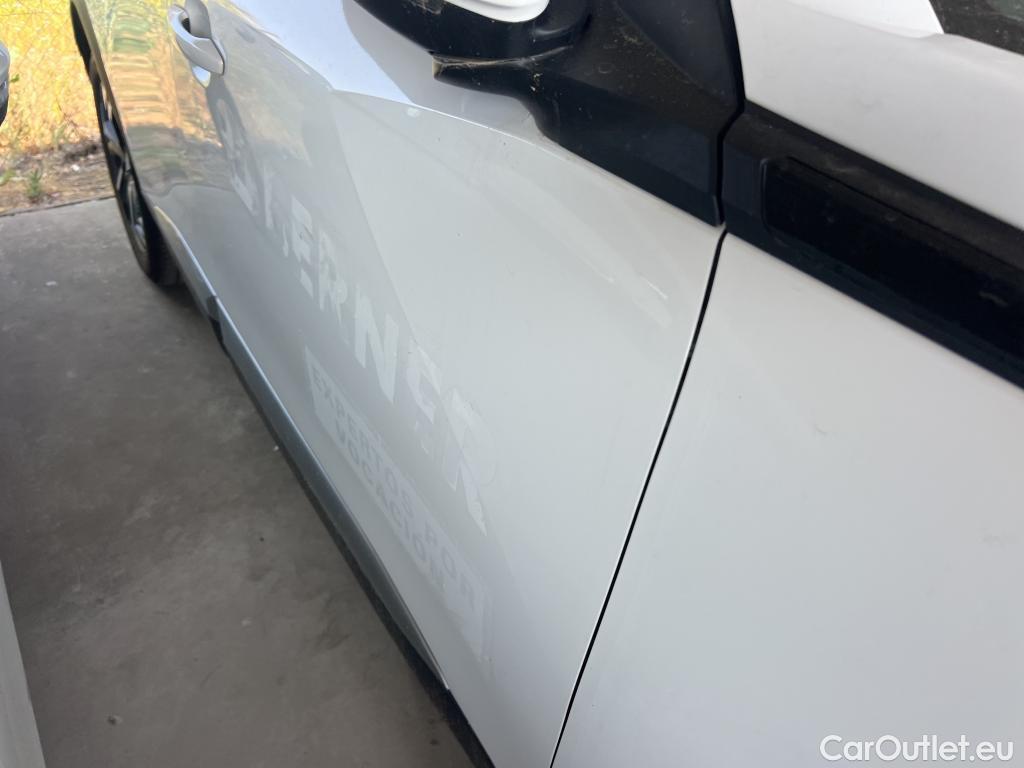  Peugeot  2008  Allure 1.5 HDi 100CV E6dT #7