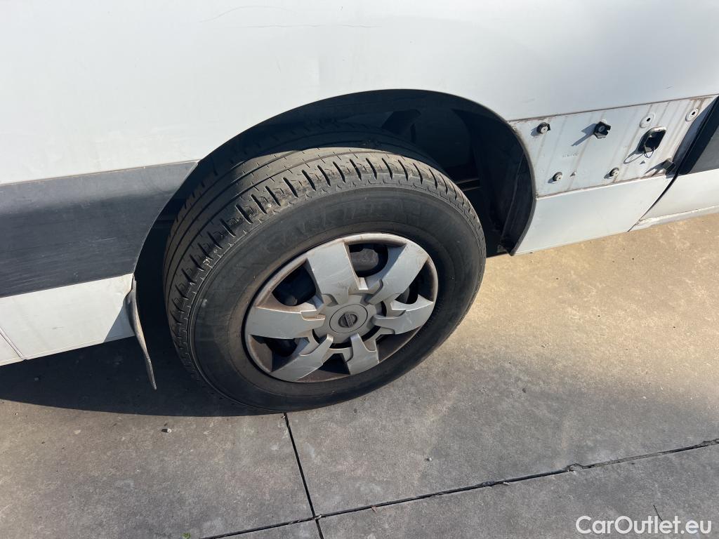  Nissan  NV400 NISSAN  VU 4P 1G FURGóN L3H2 3,5T 2.3dCi EU6 96kW RWD COMFORT #42