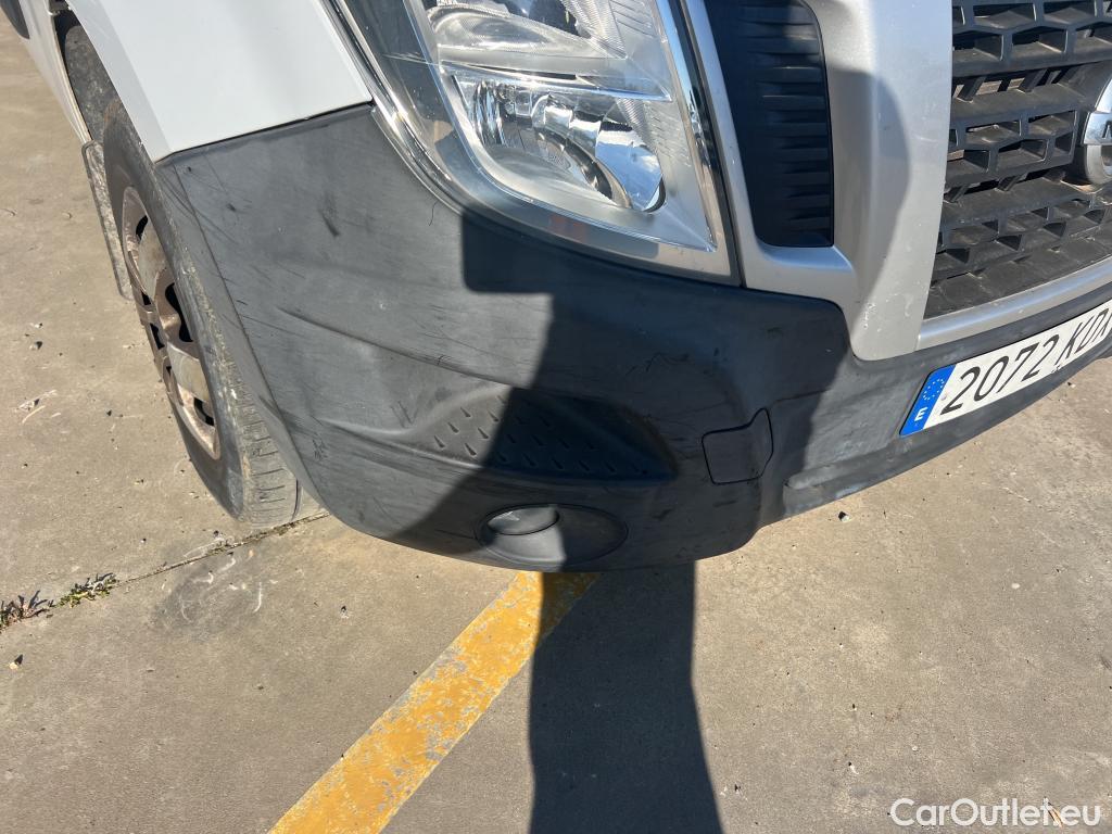 Nissan  NV400 NISSAN  VU 4P 1G FURGóN L3H2 3,5T 2.3dCi EU6 96kW RWD COMFORT #35