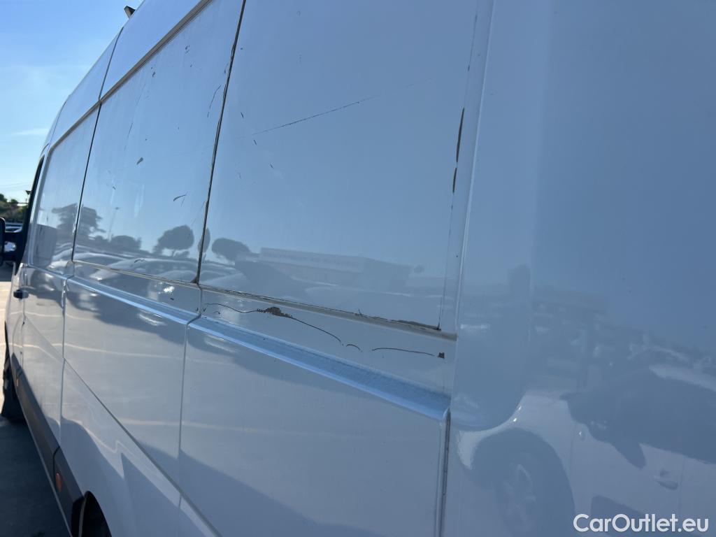  Nissan  NV400 NISSAN  VU 4P 1G FURGóN L3H2 3,5T 2.3dCi EU6 96kW RWD COMFORT #22