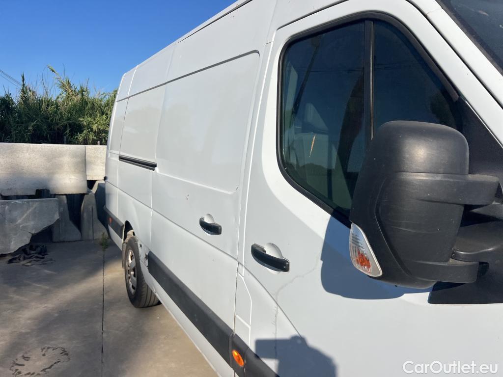  Nissan  NV400 NISSAN  VU 4P 1G FURGóN L3H2 3,5T 2.3dCi EU6 96kW RWD COMFORT #17