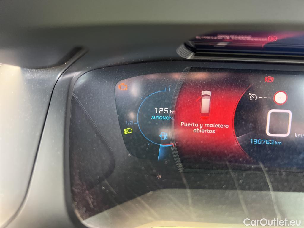  Peugeot  2008  Allure 1.5 HDi 100CV E6dT #13