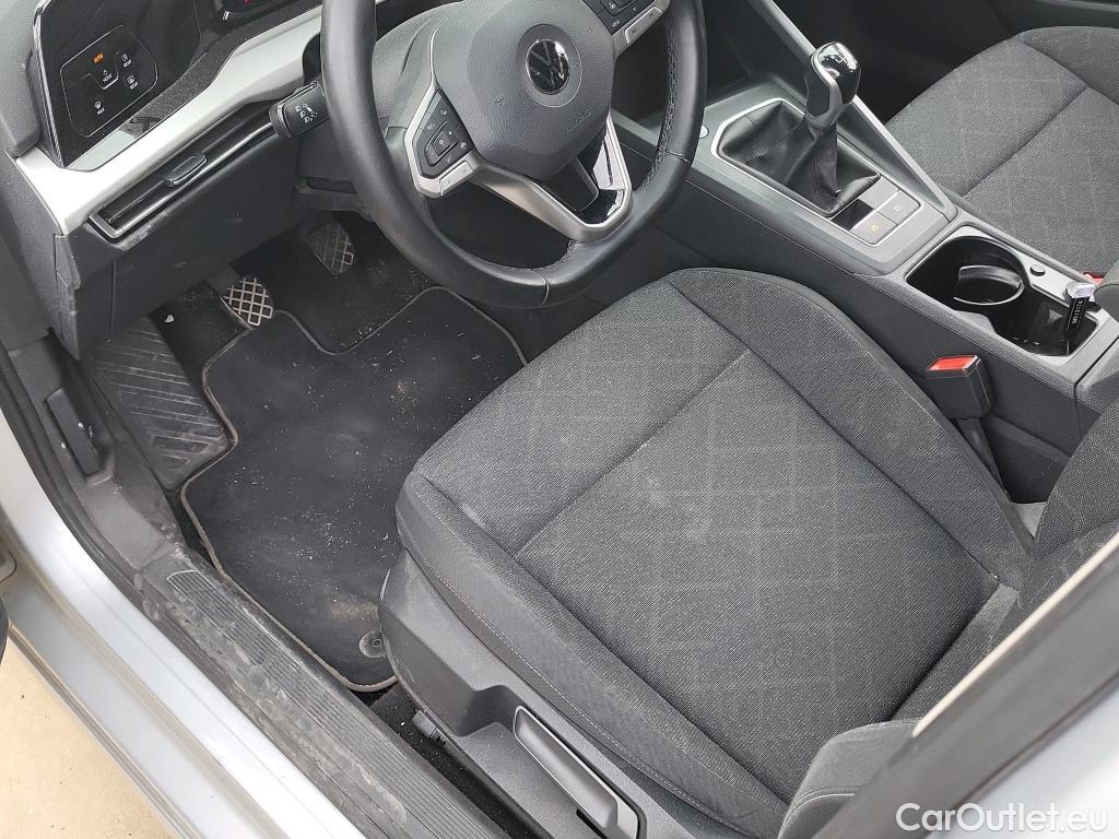  Volkswagen  Golf  VIII Variant Life 2.0 TDI 115CV E6d #21