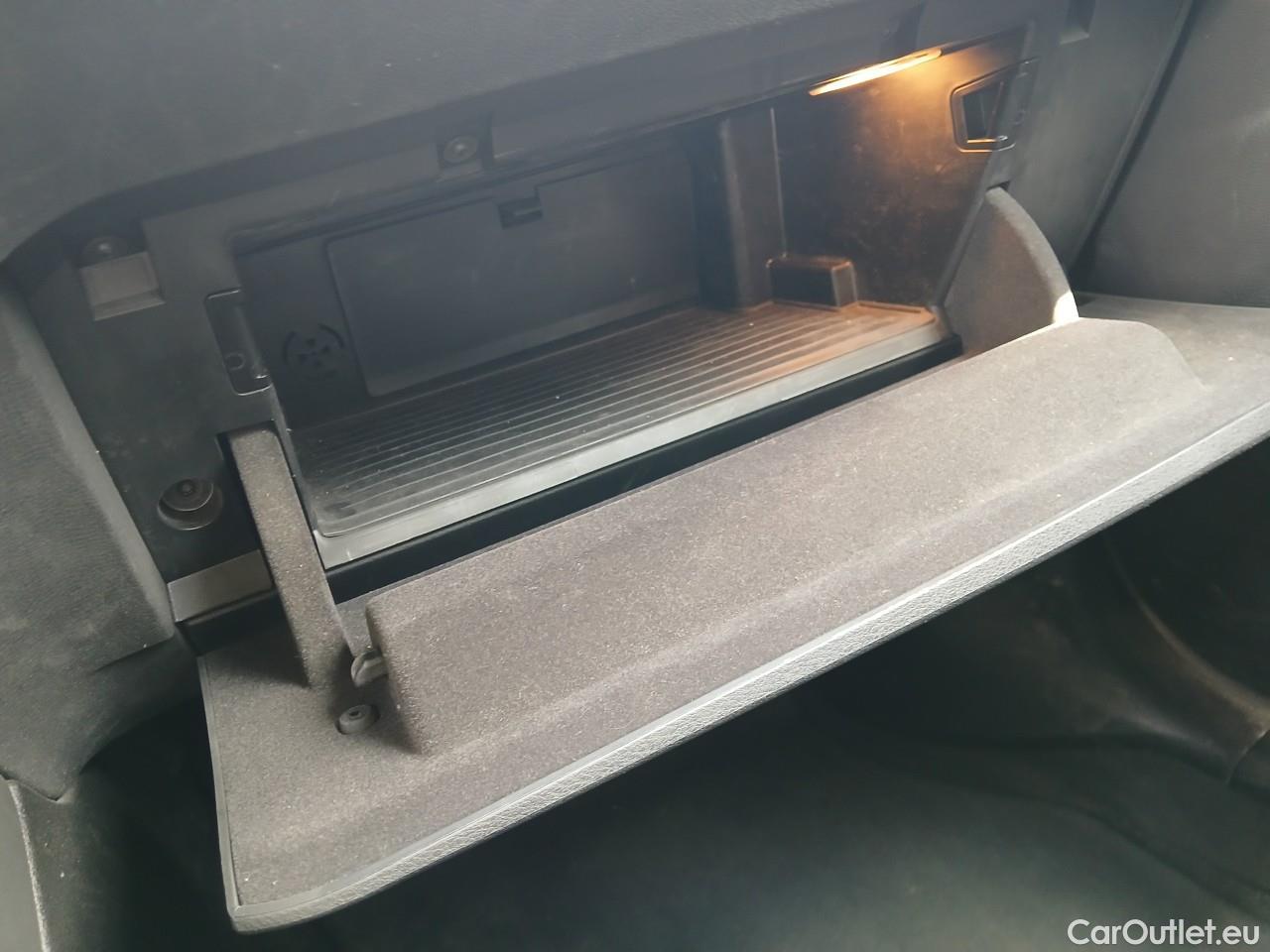  Bmw  X1 BMW  / 2019 / 5P / todoterreno sDrive18dA Corporate #1