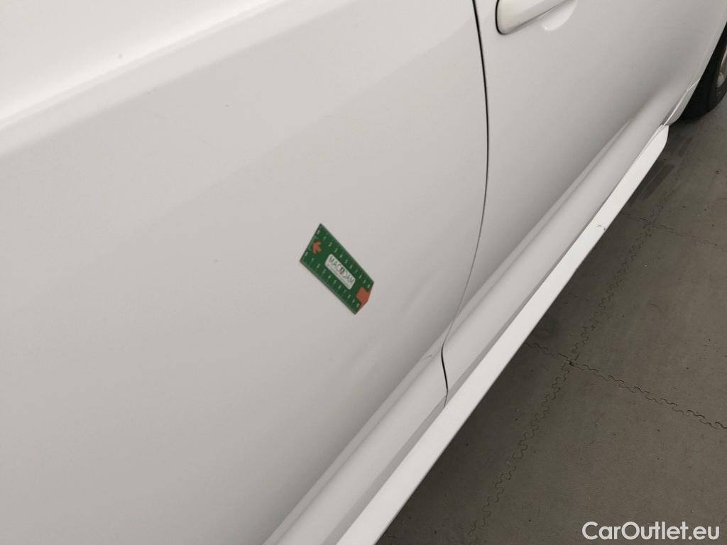 Toyota  Corolla TOYOTA  / 2019 / 5P / familiar 1.8 125H ACTIVE TECH E-CVT TOU SPORT #4