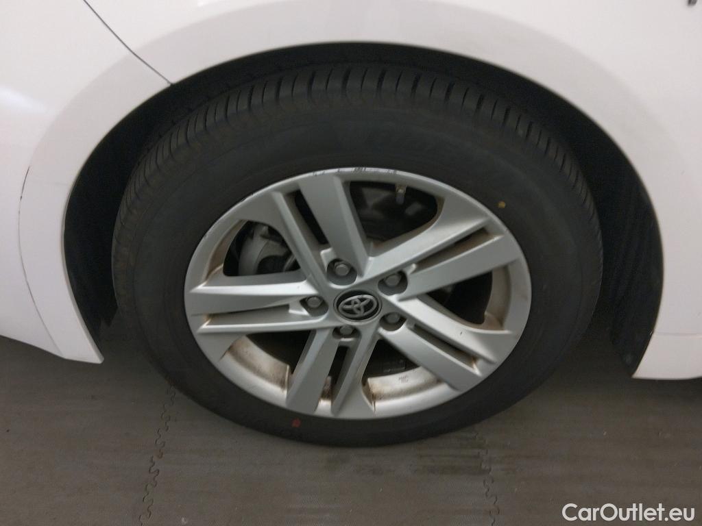  Toyota  Corolla TOYOTA  / 2019 / 5P / familiar 1.8 125H ACTIVE TECH E-CVT TOU SPORT #9