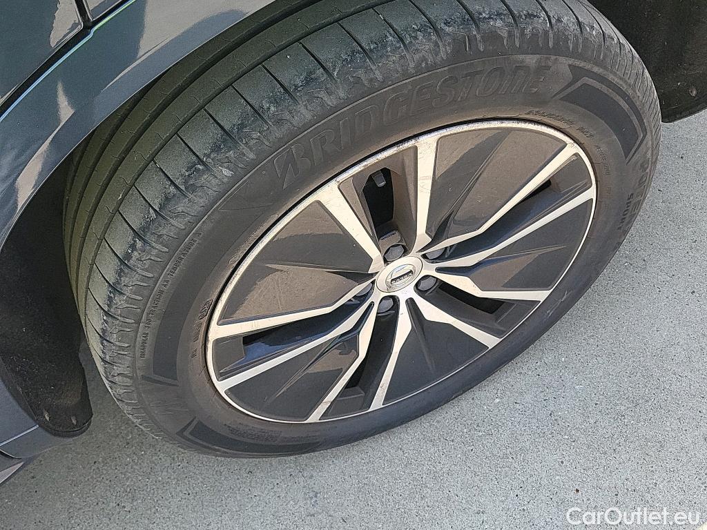  Volvo  XC90  Business Plus AWD 2.0 B5 235CV E6dT #7