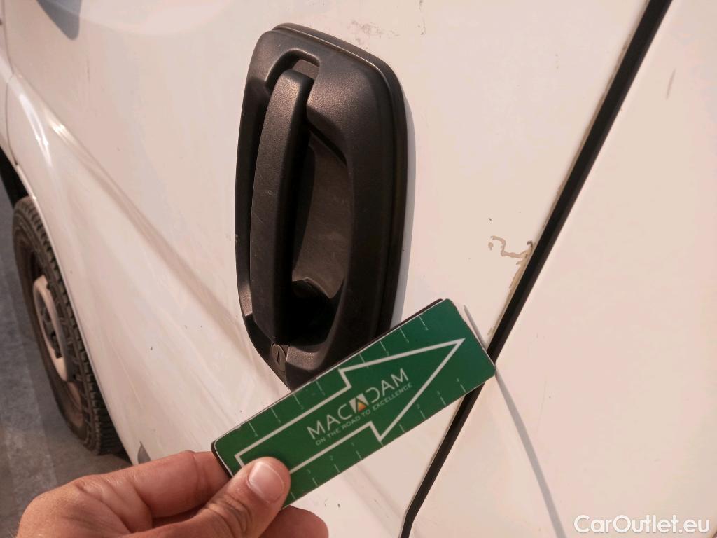 Fiat  Ducato FIAT  / 2014 / 4P / furgón 35 L2 H2 2.3 1 (103 kW) Euro 6d-temp #41
