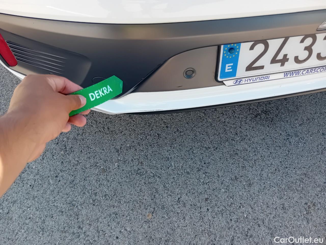  Hyundai   Ioniq HYUNDAI / 2019 / 5P / berlina con portón 1.6 GDI HEV Klass LE DCT #24