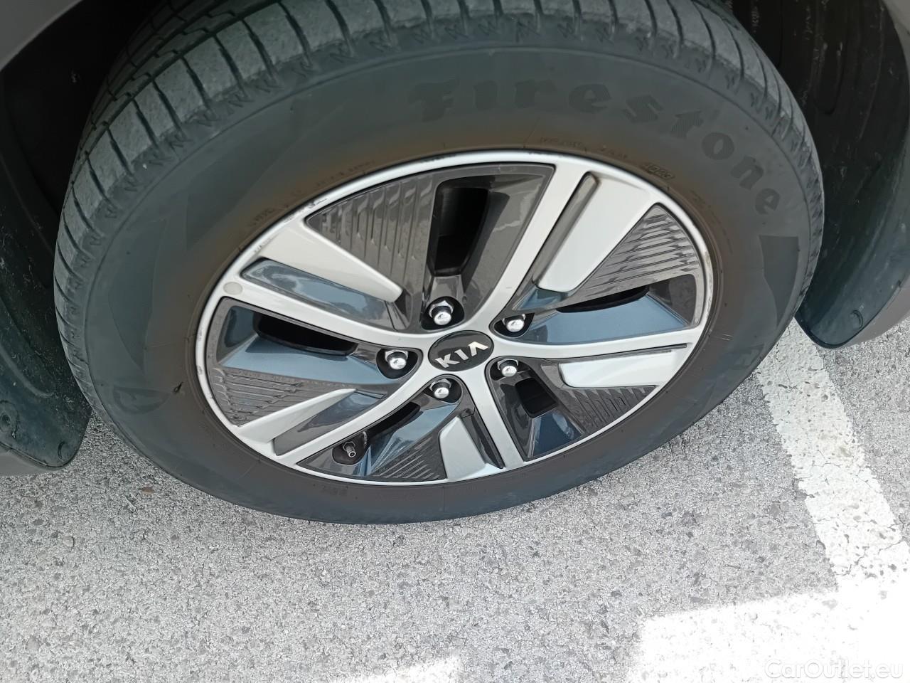  KIA  Niro  Drive 1.6 105CV AT6 E6d #35