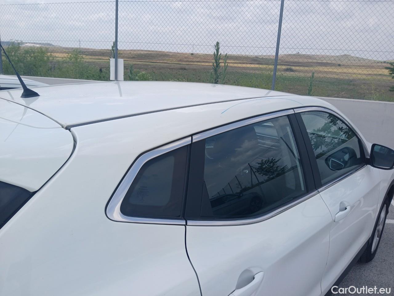  Nissan  Qashqai NISSAN  / 2017 / 5P / todoterreno DIG-T 103 kW (140 CV) E6D ACENTA (AC) #25
