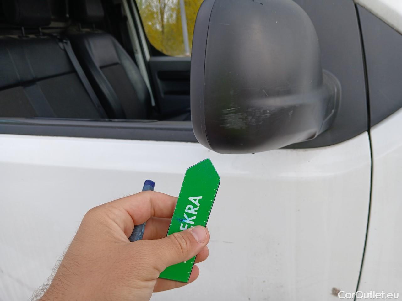  Opel  Vivaro OPEL  / 2019 / 4P / furgón 1.5 Diésel 74kW (100CV) M Std Express (CX) #58