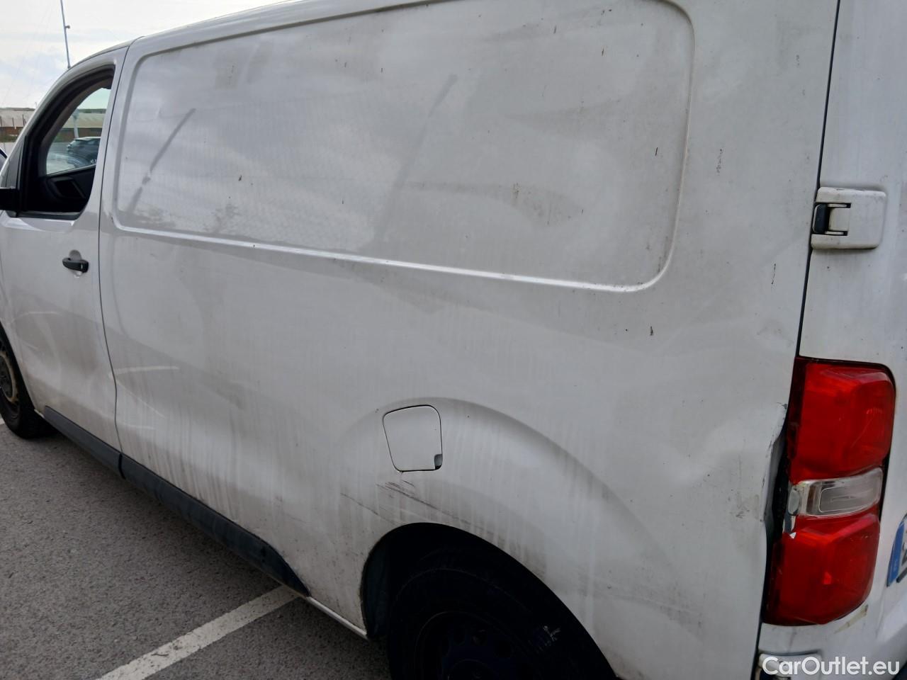  Opel  Vivaro OPEL  / 2019 / 4P / furgón 1.5 Diésel 74kW (100CV) M Std Express (CX) #33