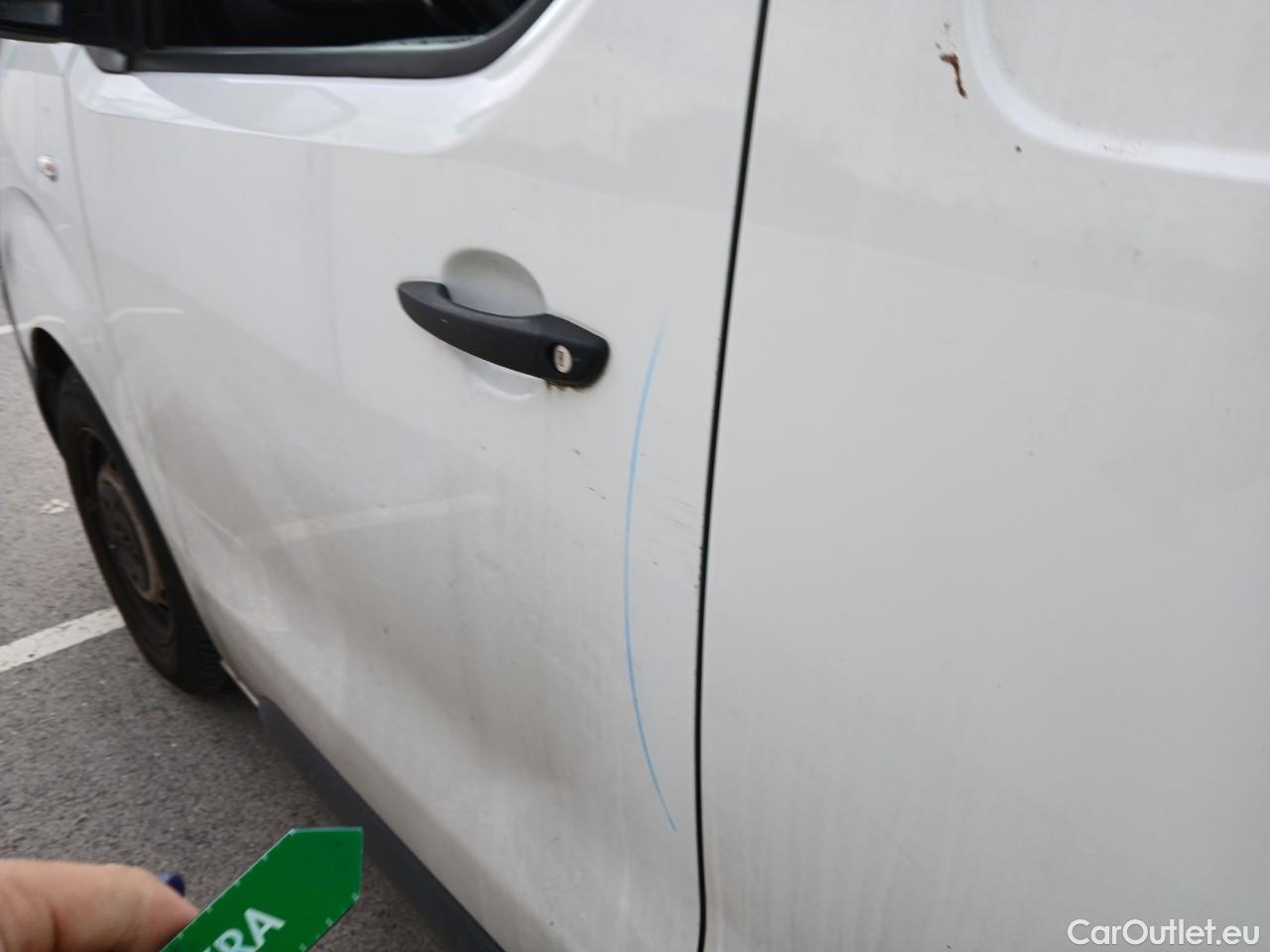  Opel  Vivaro OPEL  / 2019 / 4P / furgón 1.5 Diésel 74kW (100CV) M Std Express (CX) #30