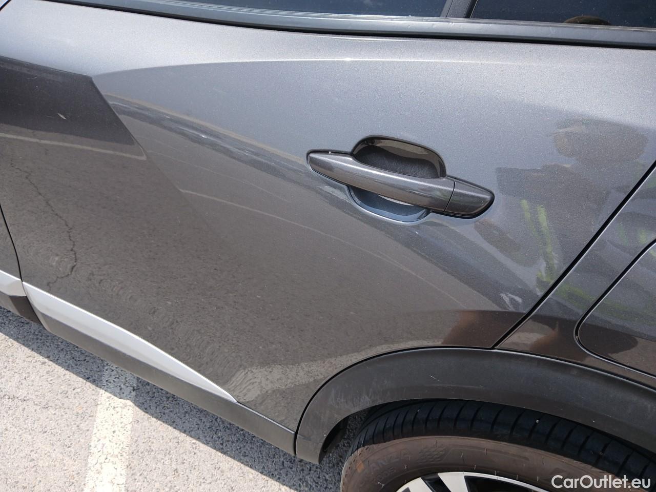  Peugeot  2008  Allure Pack 1.5 HDi 110CV E6d #17
