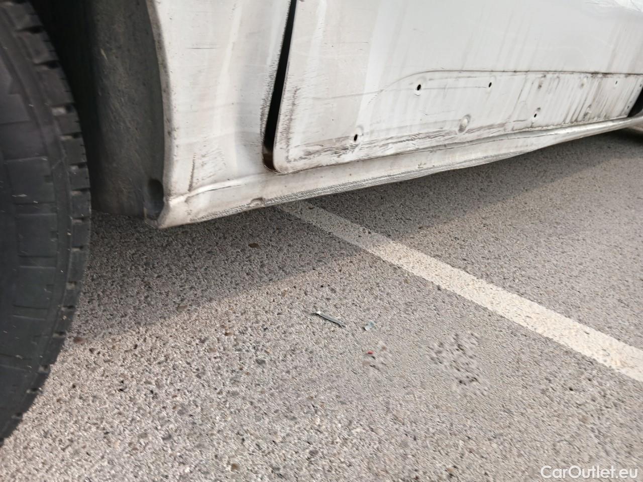  Opel  Vivaro OPEL  / 2019 / 4P / furgón 1.5 Diésel 74kW (100CV) M Std Express (CX) #53