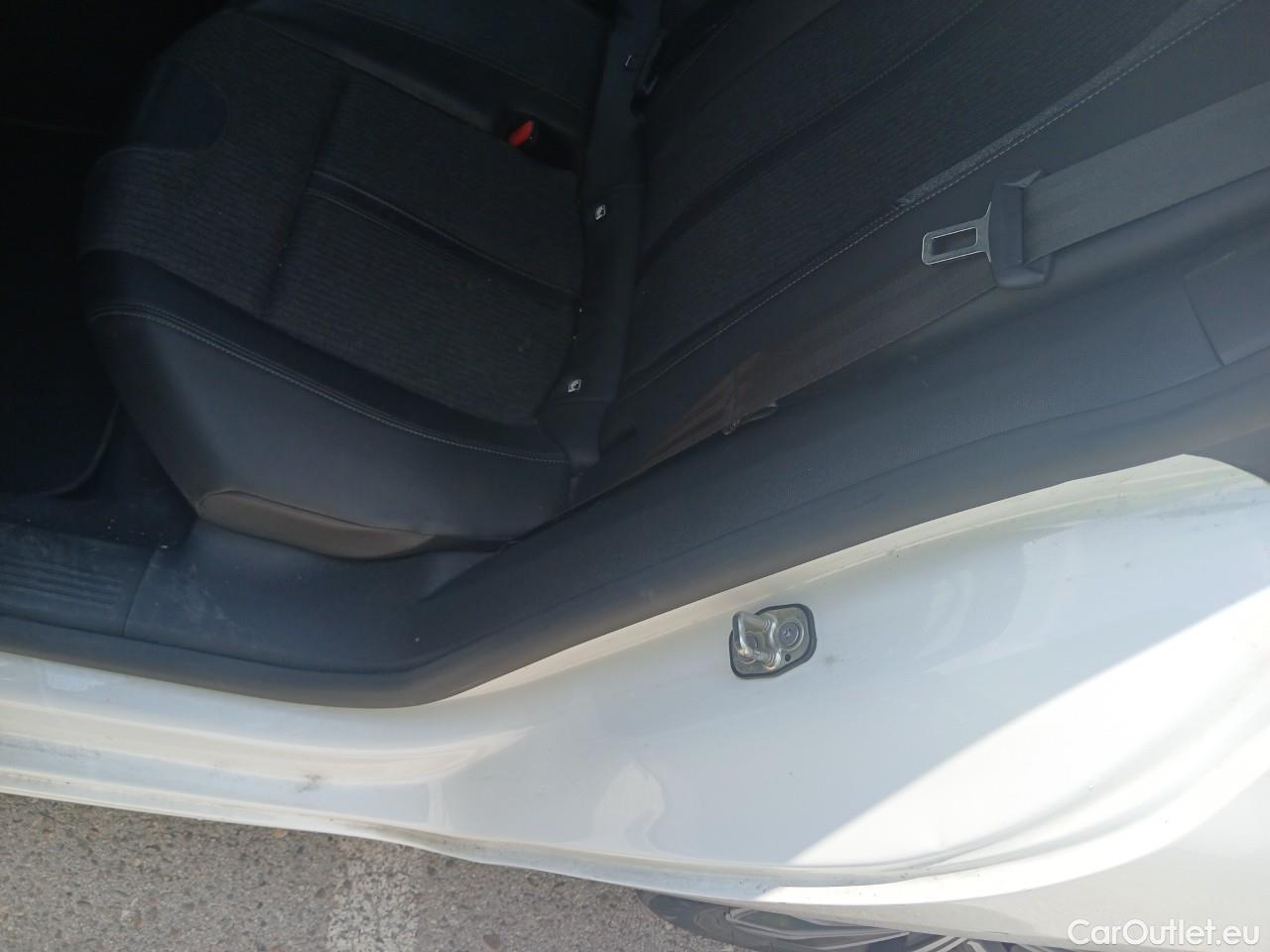  Peugeot  508  Allure Pack 1.5 HDi 130CV E6d #16