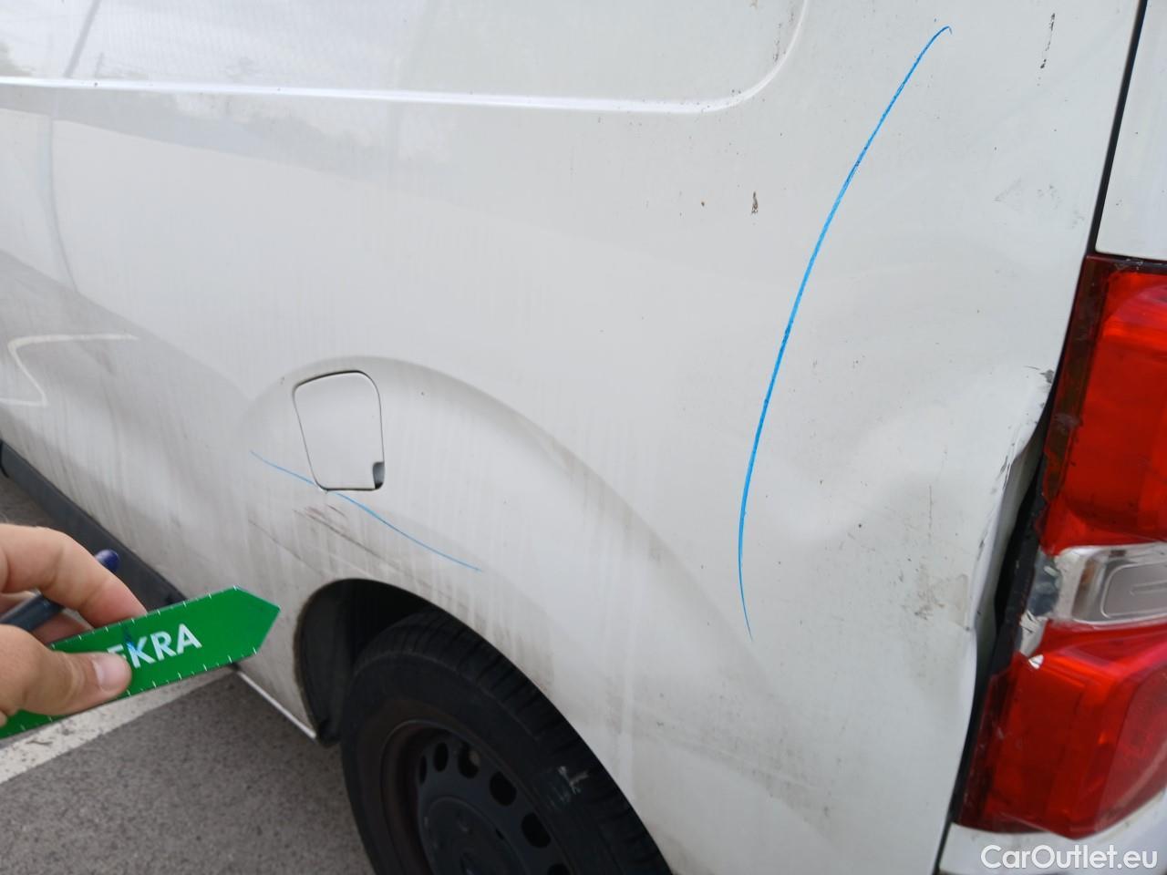  Opel  Vivaro OPEL  / 2019 / 4P / furgón 1.5 Diésel 74kW (100CV) M Std Express (CX) #34