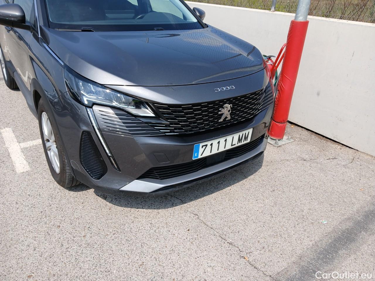  Peugeot  3008  Active Pack 1.5 HDi 130CV E6d #2