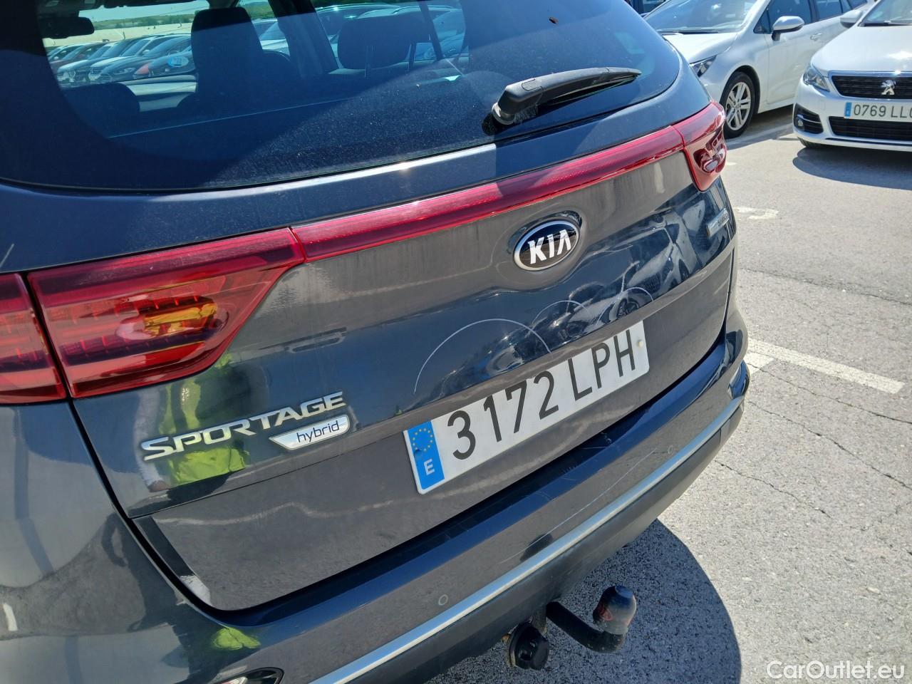  KIA  Sportage  Drive Plus 2WD 1.6 CRDi 135CV MT6 E6dT #12