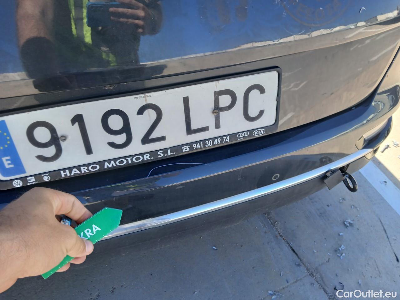  KIA  Sportage KIA  / 2018 / 5P / todoterreno 1.6 MHEV Drive Plus 100kW (136CV) 4x2 #12