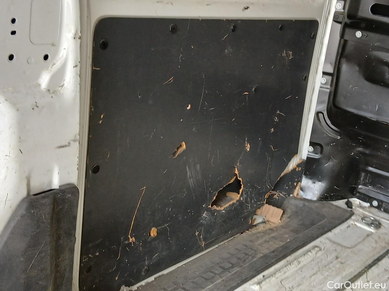  Opel  Vivaro OPEL  / 2019 / 4P / furgón 1.5 Diésel 74kW (100CV) M Std Express (CX) #15