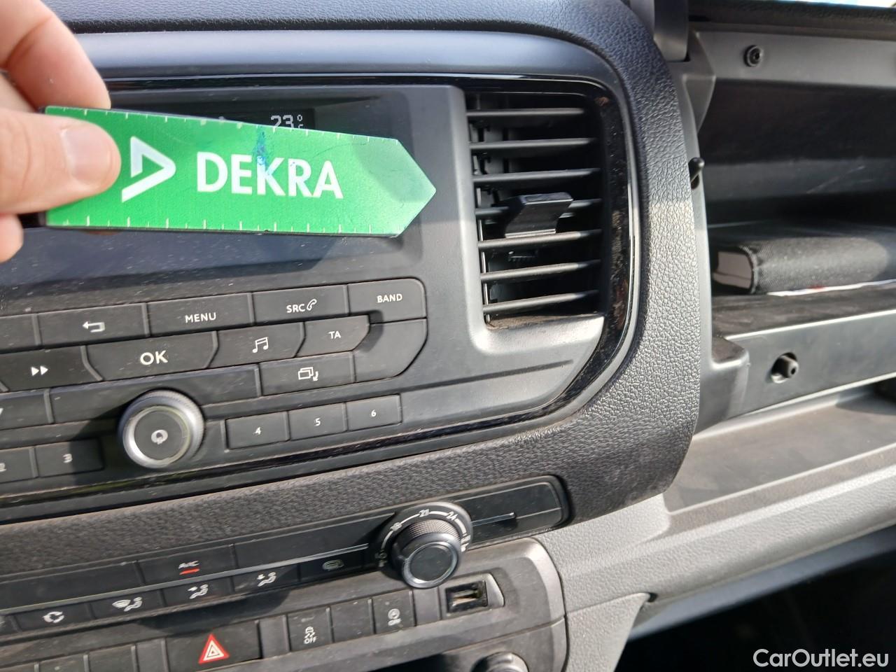  Opel  Vivaro OPEL  / 2019 / 4P / furgón 1.5 Diésel 74kW (100CV) M Std Express (CX) #2