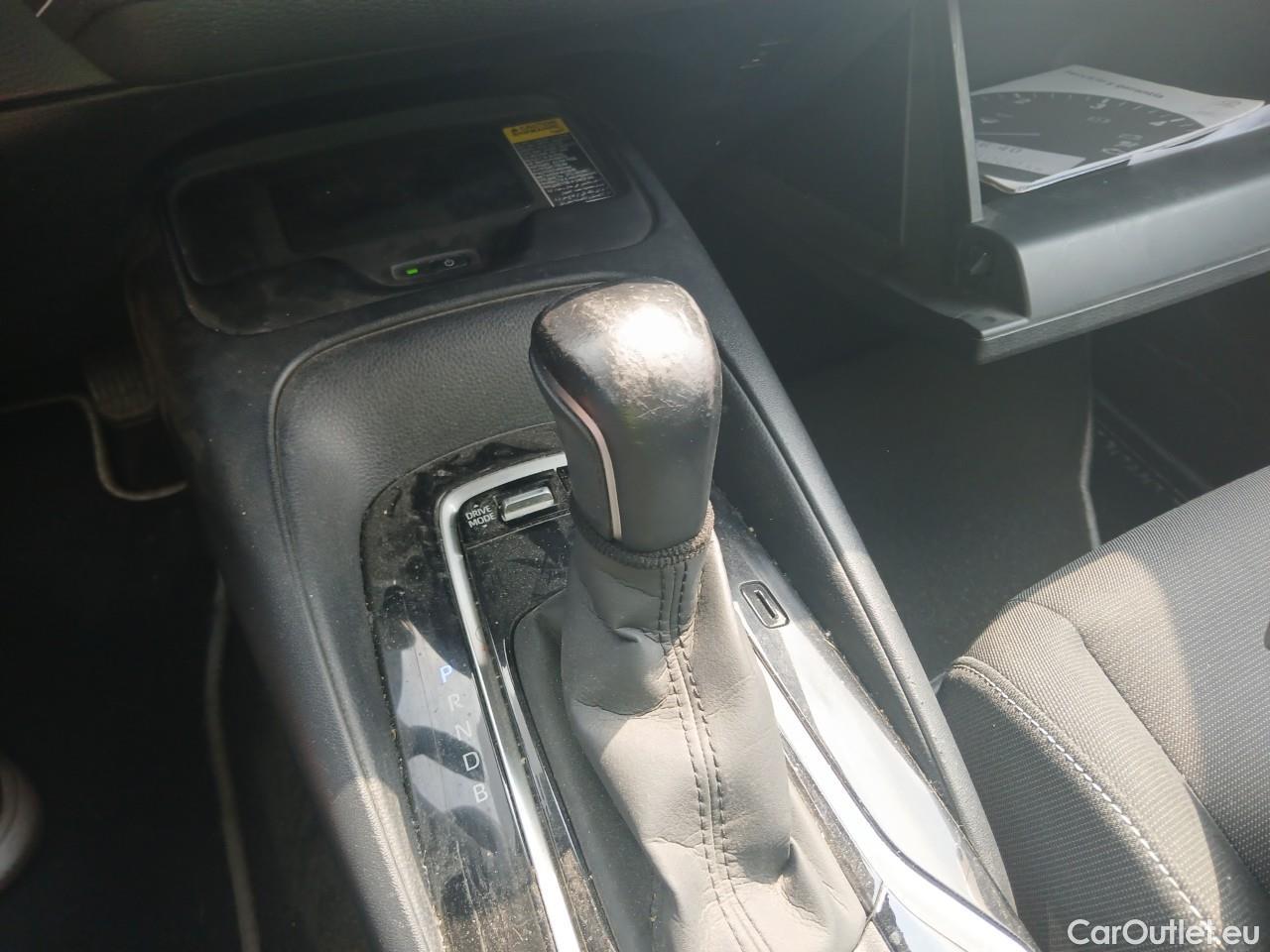  Toyota  Corolla TOYOTA  1.8 125H ACTIVE TECH E-CVT #8