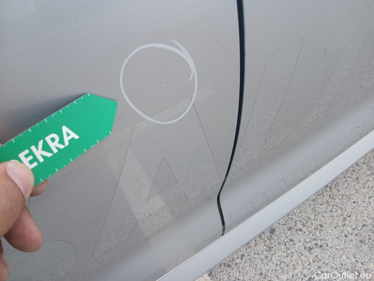  Toyota  Corolla TOYOTA  1.8 125H ACTIVE TECH E-CVT #46